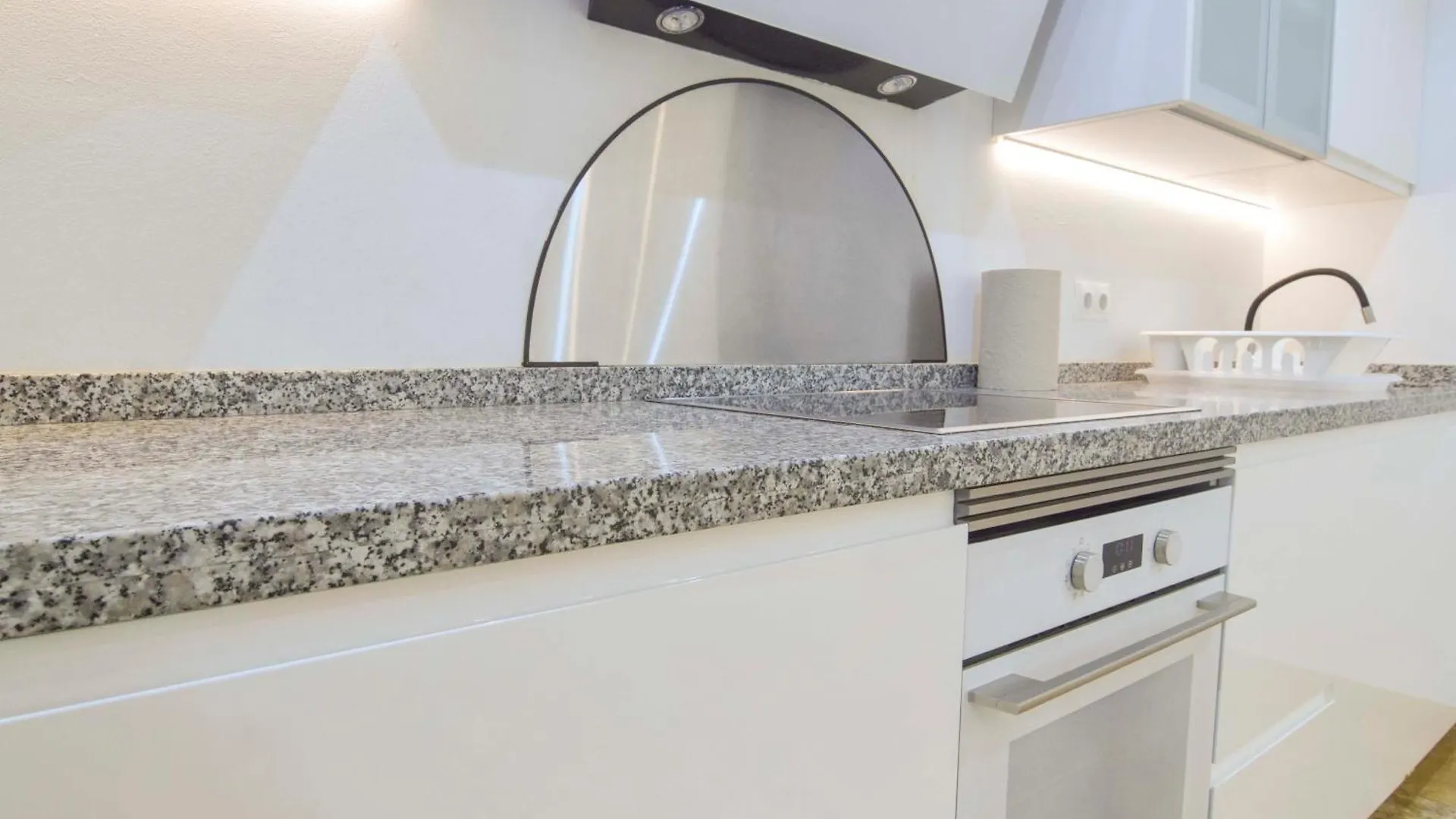 Letplanet Fragata Apartman Benalmádena Spanyolország